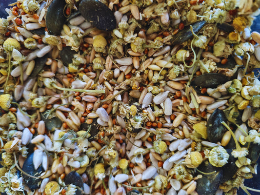 A close up of the chamomile charm crunch hamster treat mix.